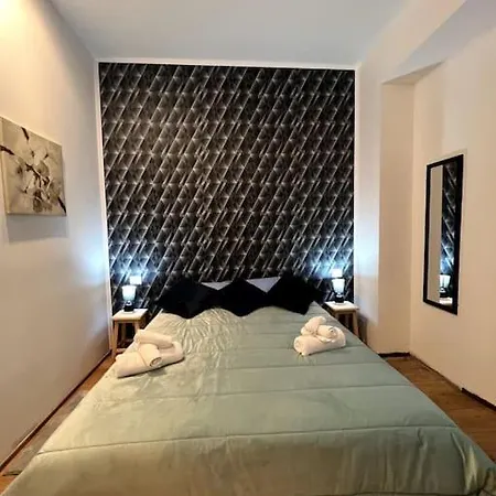 Apartment Al Centro Faentina Florence
